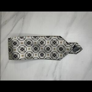 Robert Talbott Best of Class Classic corpcore cream geometric silk necktie